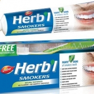 Kem đánh răng Dabur Herb’l Smokers Natural Toothpaste 150g