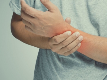 CÁCH GIẢM ĐAU NHỨC XƯƠNG KHỚP KHI TRỜI LẠNH